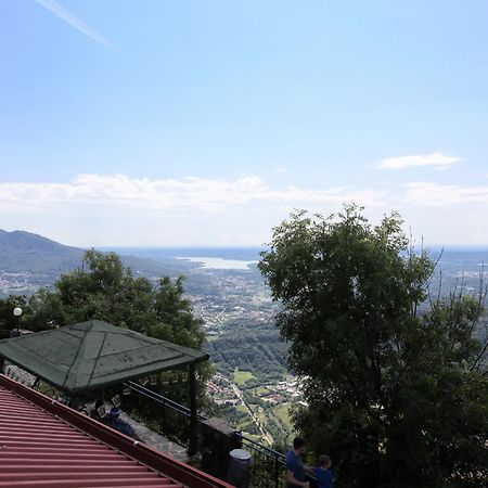 Hotel Funivia Laveno-Mombello Ruang foto
