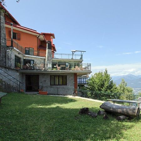 Hotel Funivia Laveno-Mombello Bagian luar foto