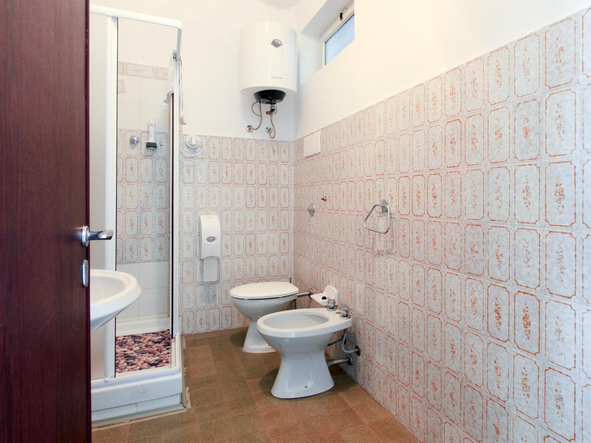 Hotel Funivia Laveno-Mombello Ruang foto
